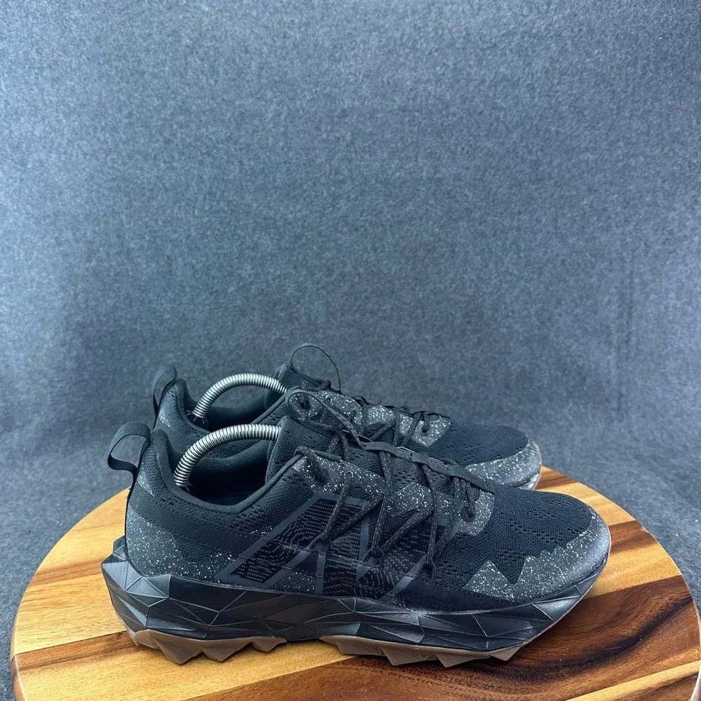 New Balance Tektrel Hiking Trail Shoes Black MTTTRCK1 Mens Size 11.5D